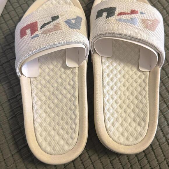 Apl slide sandals euro 35 - Picture 7 of 7